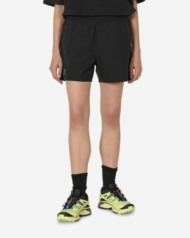 On Wmns Essential Shorts Black Shorts Short 1WE11830553 001