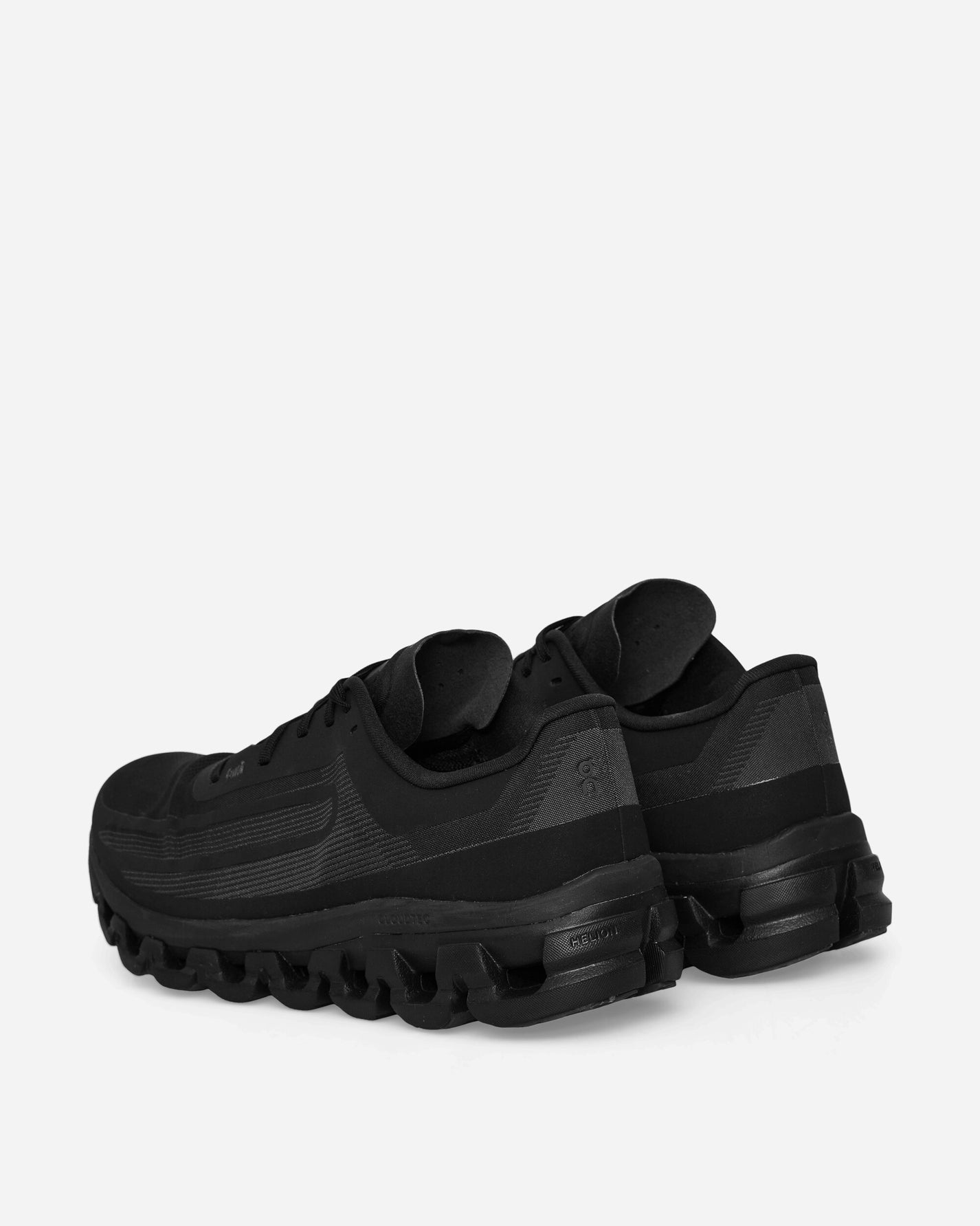 On Cloudflow 4 Ikon Magnet/Black Sneakers Low 3ME30262130 MGBLK